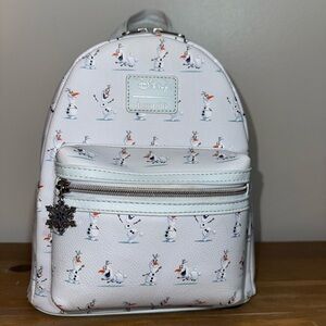 Disney Loungefly Olaf Frozen Mini Backpack